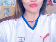 Hincha - Tribunera - Chica - Fanatica de la Barra: Los Cruzados • Club: Universidad Católica