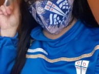 Hincha - Tribunera - Chica - Fanatica de la Barra: Los Cruzados • Club: Universidad Católica