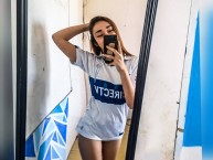 Hincha - Tribunera - Chica - Fanatica de la Barra: Los Cruzados • Club: Universidad Católica