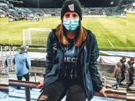 Hincha - Tribunera - Chica - Fanatica de la Barra: Los Cruzados • Club: Universidad Católica