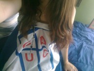 Hincha - Tribunera - Chica - Fanatica de la Barra: Los Cruzados • Club: Universidad Católica