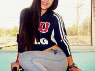 Hincha - Tribunera - Chica - Fanatica de la Barra: Los de Abajo • Club: Universidad de Chile - La U