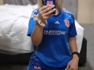 Hincha - Tribunera - Chica - Fanatica de la Barra: Los de Abajo &bull; Club: Universidad de Chile - La U &bull; País: Chile