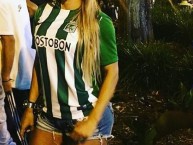 Hincha - Tribunera - Chica - Fanatica de la Barra: Los del Sur • Club: Atlético Nacional