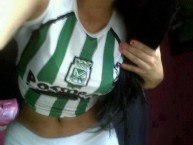 Hincha - Tribunera - Chica - Fanatica de la Barra: Los del Sur • Club: Atlético Nacional