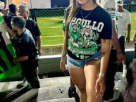 Hincha - Tribunera - Chica - Fanatica de la Barra: Los del Sur &bull; Club: Atlético Nacional &bull; País: Colombia