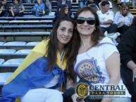 Hincha - Tribunera - Chica - Fanatica de la Barra: Los Guerreros • Club: Rosario Central