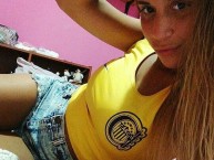 Hincha - Tribunera - Chica - Fanatica de la Barra: Los Guerreros • Club: Rosario Central