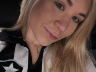 Hincha - Tribunera - Chica - Fanatica de la Barra: Loucos pelo Botafogo • Club: Botafogo • País: Brasil