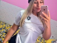 Hincha - Tribunera - Chica - Fanatica de la Barra: Loucos pelo Botafogo • Club: Botafogo • País: Brasil