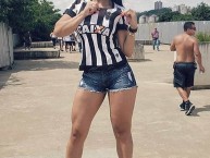 Hincha - Tribunera - Chica - Fanatica de la Barra: Movimento 105 Minutos • Club: Atlético Mineiro