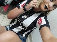 Hincha - Tribunera - Chica - Fanatica de la Barra: Movimento 105 Minutos • Club: Atlético Mineiro