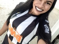 Hincha - Tribunera - Chica - Fanatica de la Barra: Movimento 105 Minutos • Club: Atlético Mineiro