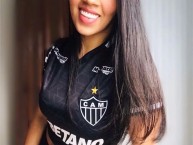 Hincha - Tribunera - Chica - Fanatica de la Barra: Movimento 105 Minutos • Club: Atlético Mineiro