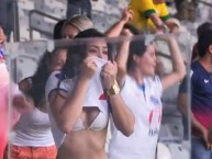 Hincha - Tribunera - Chica - Fanatica de la Barra: Movimento Turma Tricolor • Club: Bahia