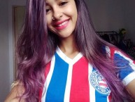 Hincha - Tribunera - Chica - Fanatica de la Barra: Movimento Turma Tricolor • Club: Bahia