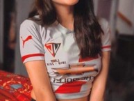 Hincha - Tribunera - Chica - Fanatica de la Barra: Muerte Blanca • Club: LDU