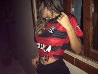 Hincha - Tribunera - Chica - Fanatica de la Barra: Nação 12 • Club: Flamengo • País: Brasil