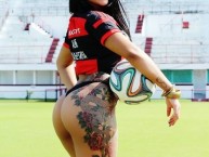 Hincha - Tribunera - Chica - Fanatica de la Barra: Nação 12 • Club: Flamengo • País: Brasil