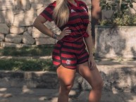 Hincha - Tribunera - Chica - Fanatica de la Barra: Nação 12 • Club: Flamengo