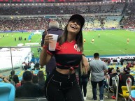 Hincha - Tribunera - Chica - Fanatica de la Barra: Nação 12 • Club: Flamengo • País: Brasil