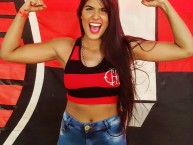 Hincha - Tribunera - Chica - Fanatica de la Barra: Nação 12 • Club: Flamengo