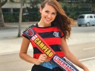 Hincha - Tribunera - Chica - Fanatica de la Barra: Nação 12 • Club: Flamengo