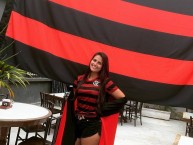 Hincha - Tribunera - Chica - Fanatica de la Barra: Nação 12 • Club: Flamengo • País: Brasil