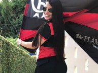 Hincha - Tribunera - Chica - Fanatica de la Barra: Nação 12 • Club: Flamengo • País: Brasil