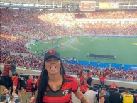 Hincha - Tribunera - Chica - Fanatica de la Barra: Nação 12 • Club: Flamengo • País: Brasil