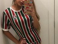 Hincha - Tribunera - Chica - Fanatica de la Barra: O Bravo Ano de 52 • Club: Fluminense