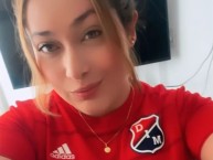 Hincha - Tribunera - Chica - Fanatica de la Barra: Rexixtenxia Norte • Club: Independiente Medellín