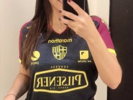 Hincha - Tribunera - Chica - Fanatica de la Barra: Sur Oscura • Club: Barcelona Sporting Club