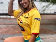 Hincha - Tribunera - Chica - Fanatica de la Barra: Sur Oscura • Club: Barcelona Sporting Club