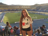 Hincha - Tribunera - Chica - Fanatica de la Barra: Trinchera Celeste • Club: O'Higgins