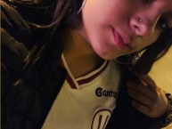 Hincha - Tribunera - Chica - Fanatica de la Barra: Trinchera Norte • Club: Universitario de Deportes