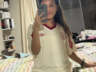 Hincha - Tribunera - Chica - "IG: @alelopez94u" Fanatica de la Barra: Trinchera Norte &bull; Club: Universitario de Deportes &bull; País: Peru