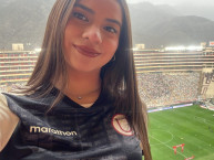 Hincha - Tribunera - Chica - "IG: @gianeam_13" Fanatica de la Barra: Trinchera Norte &bull; Club: Universitario de Deportes &bull; País: Peru