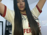 Hincha - Tribunera - Chica - "IG: @any_rayli" Fanatica de la Barra: Trinchera Norte &bull; Club: Universitario de Deportes &bull; País: Peru