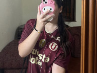 Hincha - Tribunera - Chica - "IG: @ale_huapa" Fanatica de la Barra: Trinchera Norte &bull; Club: Universitario de Deportes &bull; País: Peru