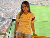 Hincha - Tribunera - Chica - "IG: @alelopez94u" Fanatica de la Barra: Trinchera Norte &bull; Club: Universitario de Deportes &bull; País: Peru