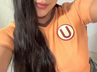 Hincha - Tribunera - Chica - Fanatica de la Barra: Trinchera Norte &bull; Club: Universitario de Deportes &bull; País: Peru