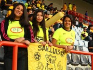 Hincha - Tribunera - Chica - Fanatica de la Barra: Ultra Kanaria • Club: San Luis de Quillota