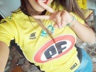 Hincha - Tribunera - Chica - Fanatica de la Barra: Ultra Kanaria • Club: San Luis de Quillota