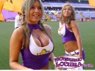 Hincha - Tribunera - Chica - Fanatica de la Barra: Ultra Morada • Club: Saprissa