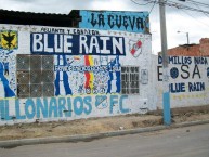 Mural - Graffiti - Pintada - Mural de la Barra: Blue Rain • Club: Millonarios