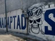 Mural - Graffiti - Pintadas - Mural de la Barra: La Adicción • Club: Monterrey • País: México