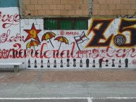 Mural - Graffiti - Pintada - Mural de la Barra: La Guardia Albi Roja Sur • Club: Independiente Santa Fe