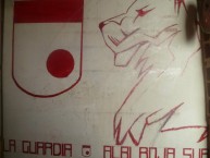 Mural - Graffiti - Pintada - Mural de la Barra: La Guardia Albi Roja Sur • Club: Independiente Santa Fe