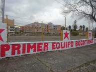 Mural - Graffiti - Pintada - "PRIMER EQUIPO BOGOTANO" Mural de la Barra: La Guardia Albi Roja Sur • Club: Independiente Santa Fe